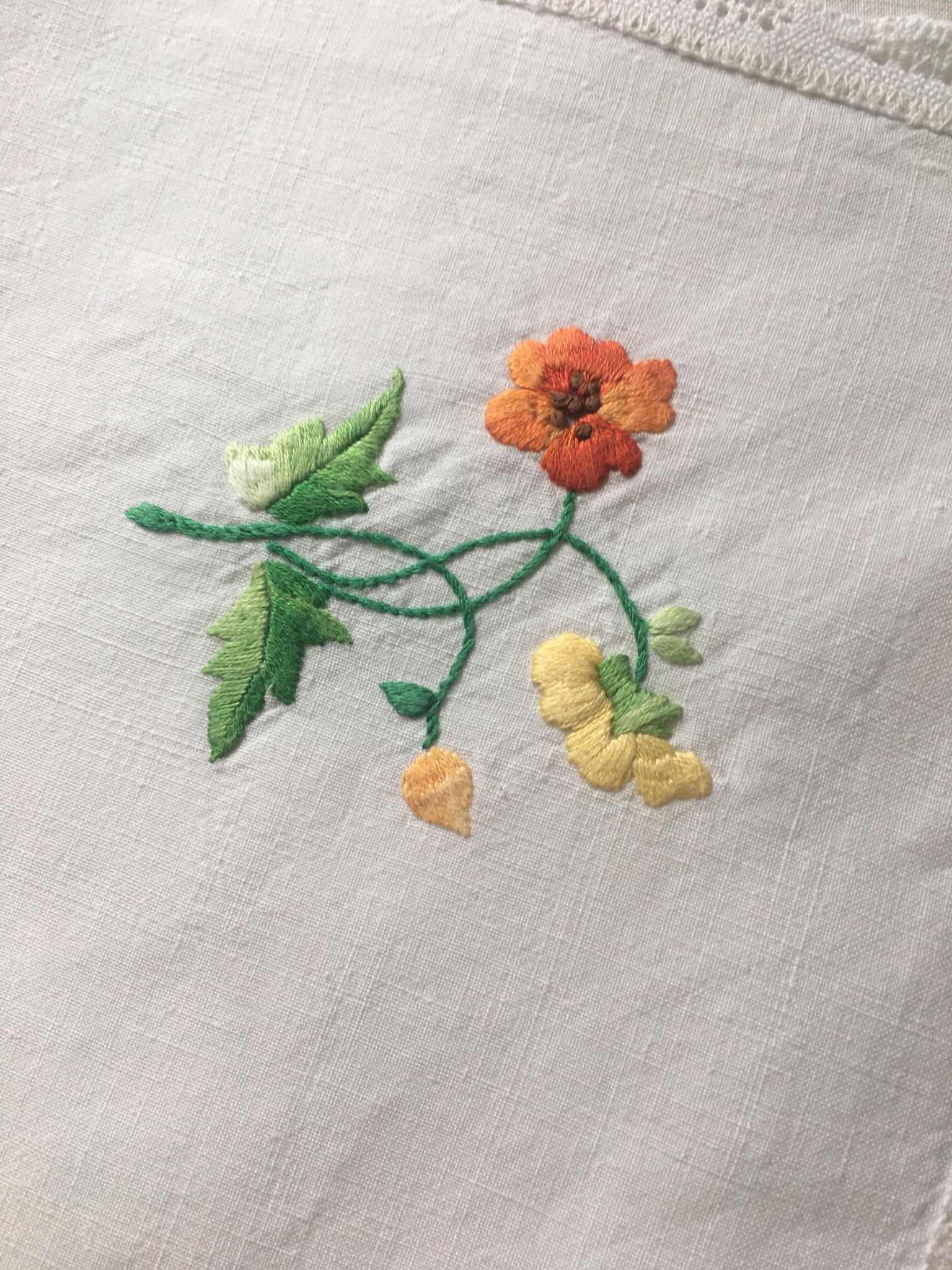 8 hand-embroidered napkins