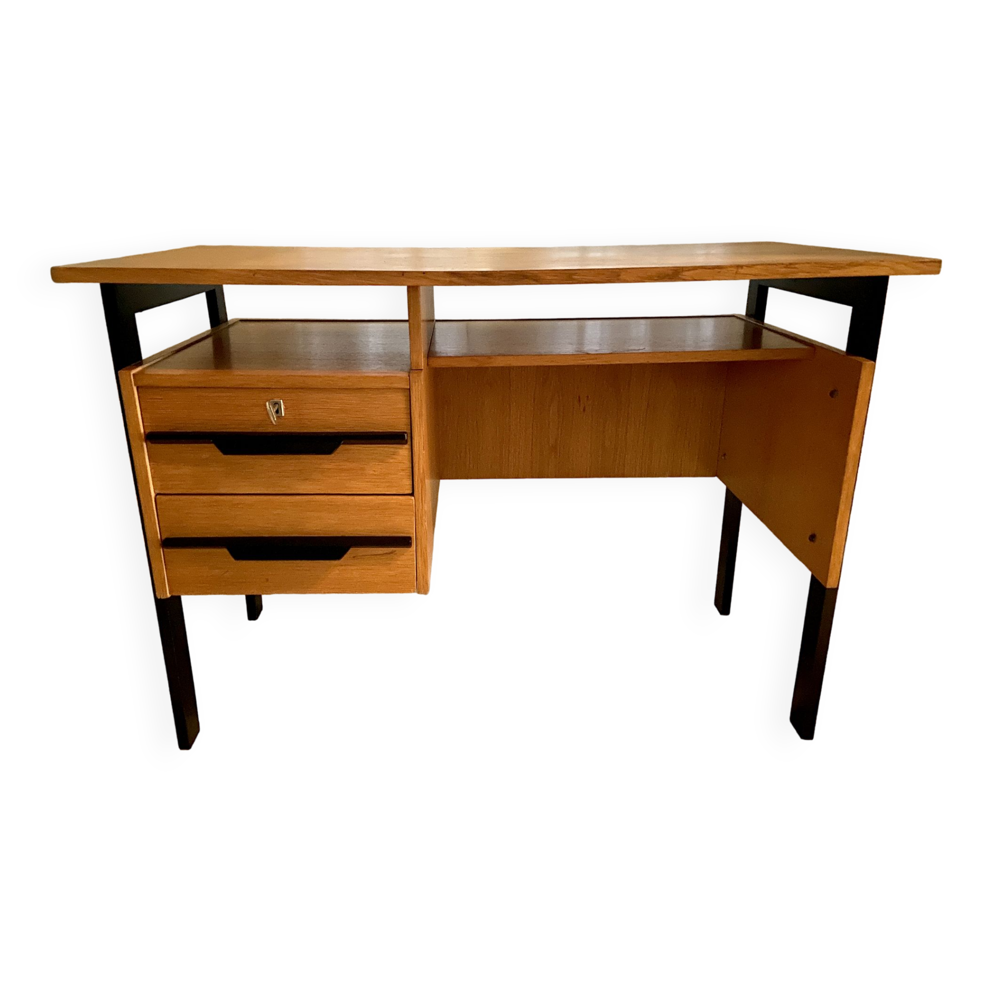 Modernist office of the 50s/60s