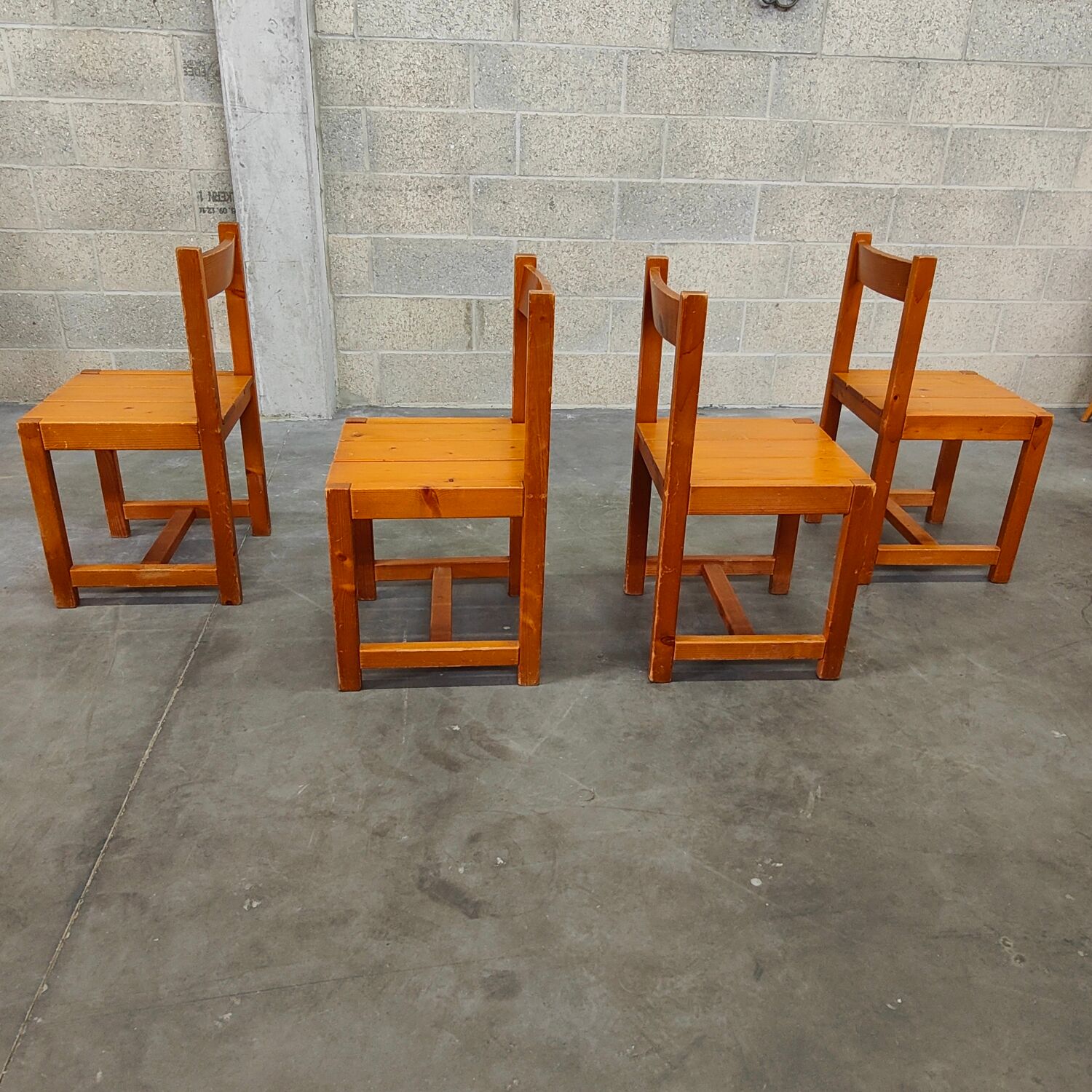 Set of 4 cubic chairs in blond pine year 60 by andré sornay