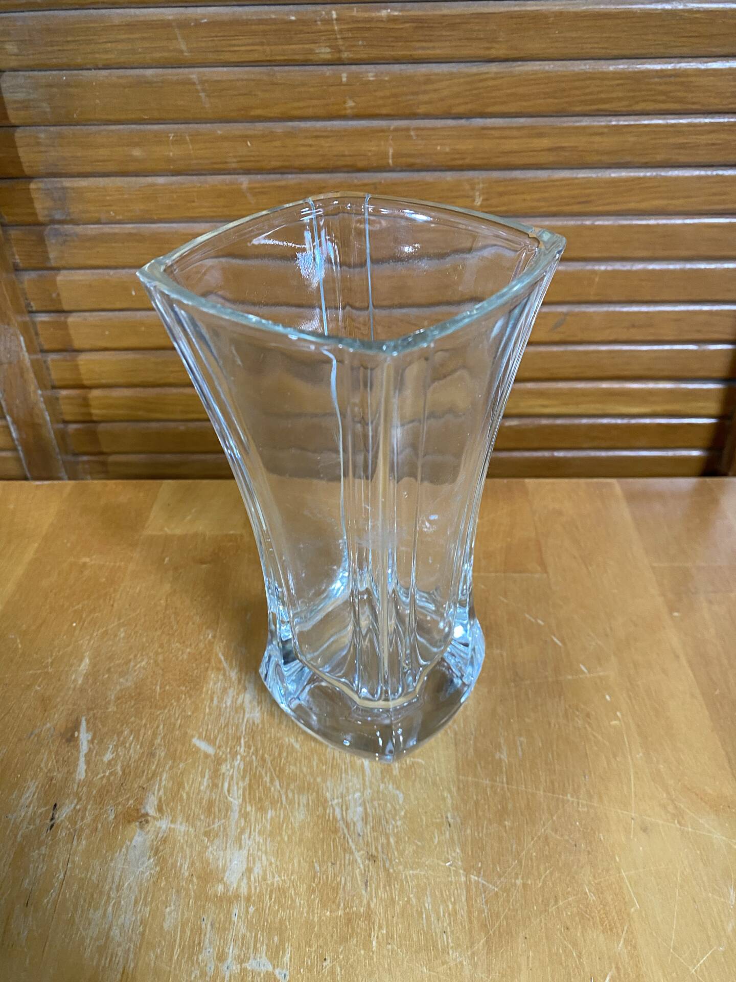 Vintage luminarc academy model glass moulded vase made in france