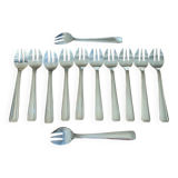 12 Art Deco oyster forks in silver plated metal by Apollo goldsmiths