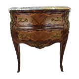Commode sauteuse galbé Louis XV