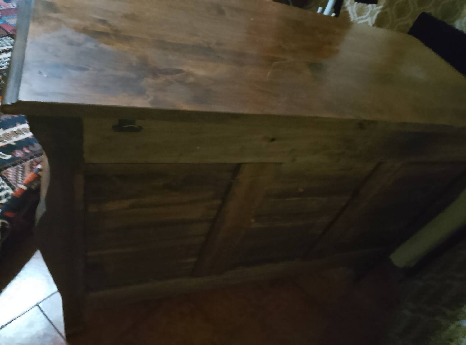 Bordeaux commode