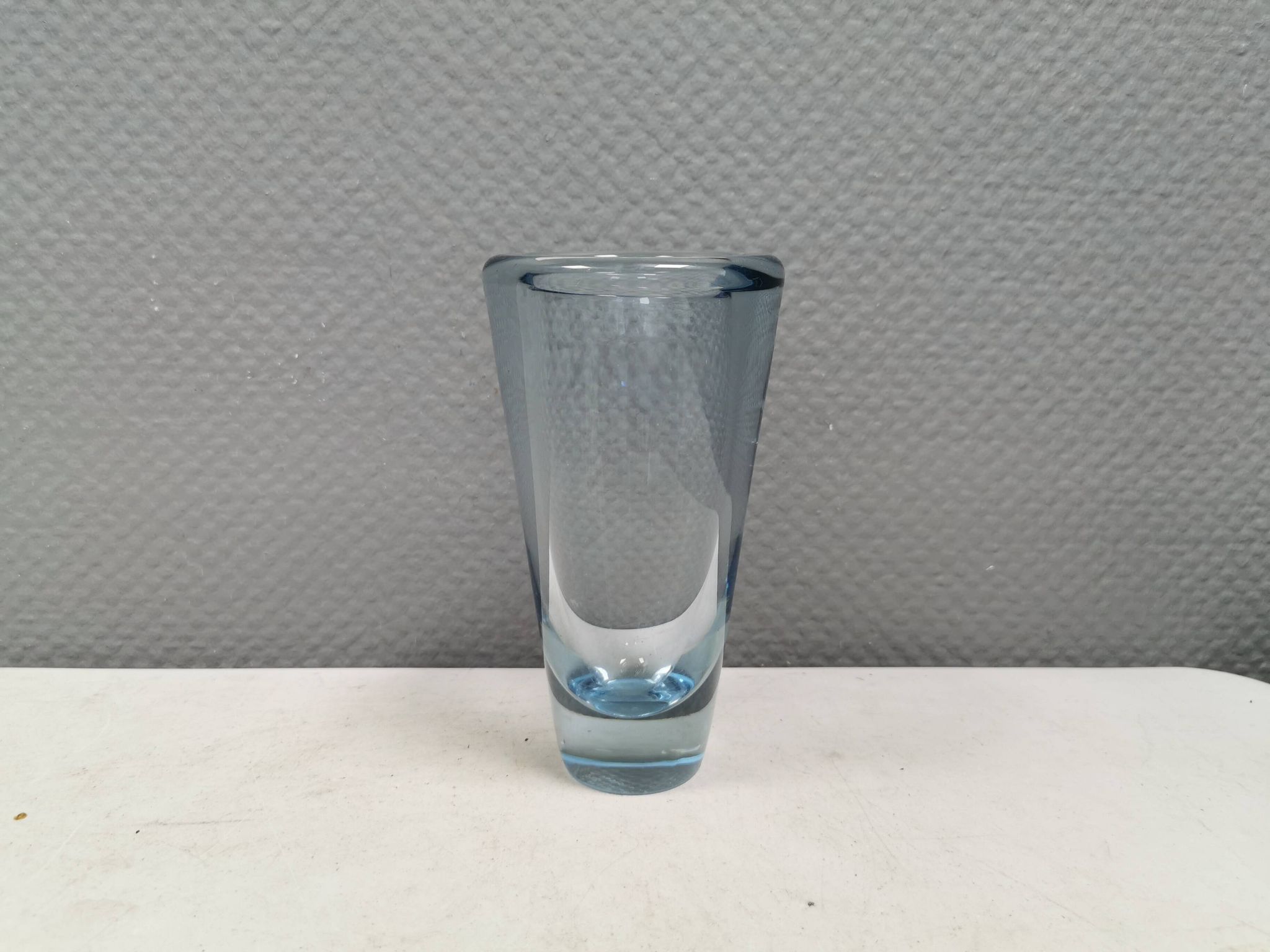 Vase de Holmegaard Danemark, conçu par Per Lütken en 1961.