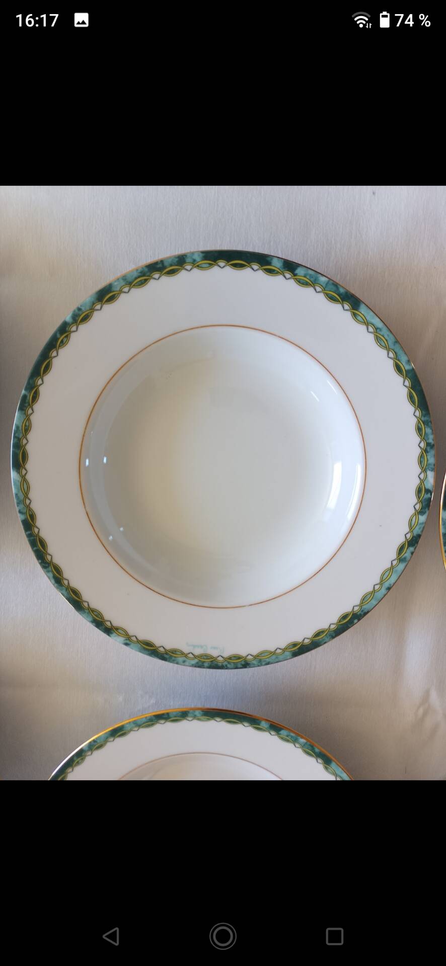 8 deep plates signed Pierre Cardin