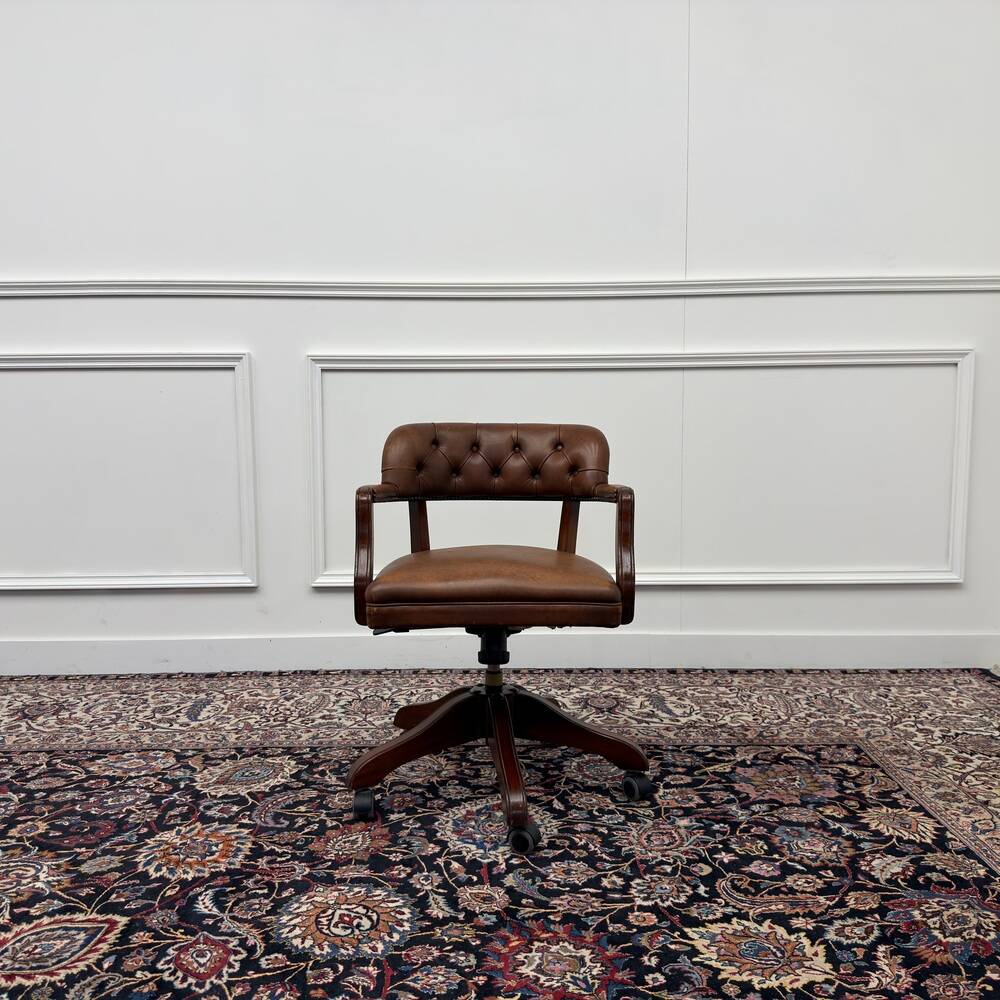 Chaise de bureau Chesterfield Wade en cuir marron