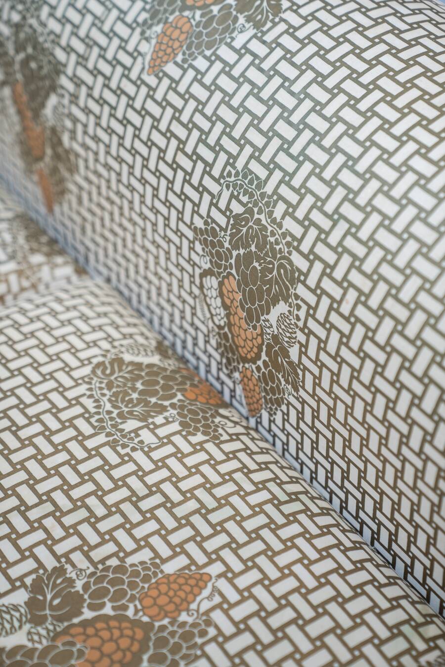 3-seater sofa and silk armchair, Tommaso Barbi, 1970