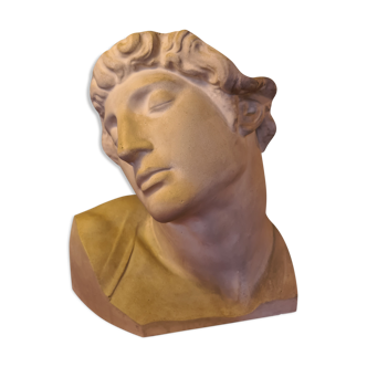 Bust the dying slave