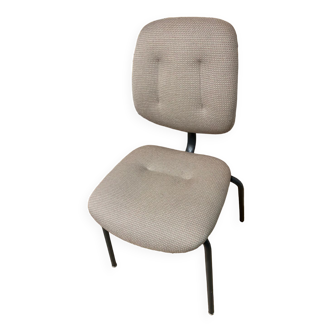 Strafor beige chair