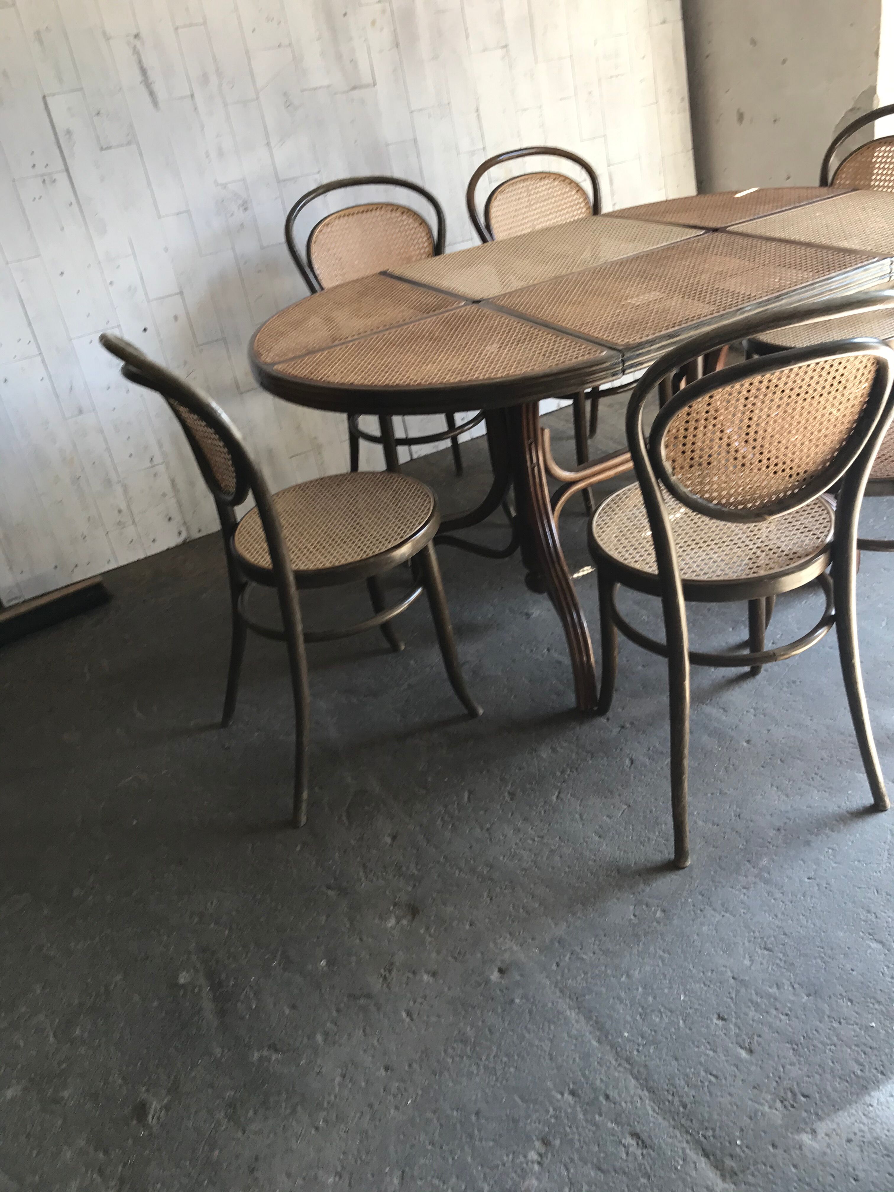 Table à manger ovale avec 6 chaises, Allemagne, années 1970