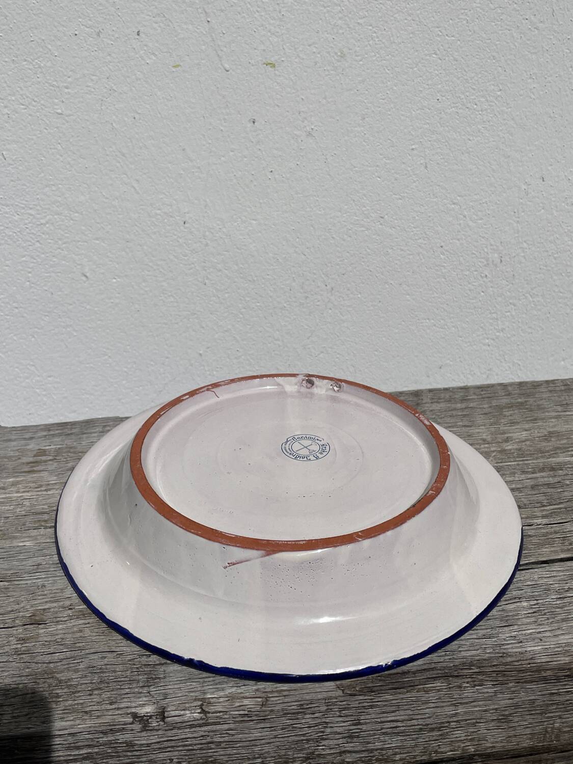 Blue and white decorative dish / plate