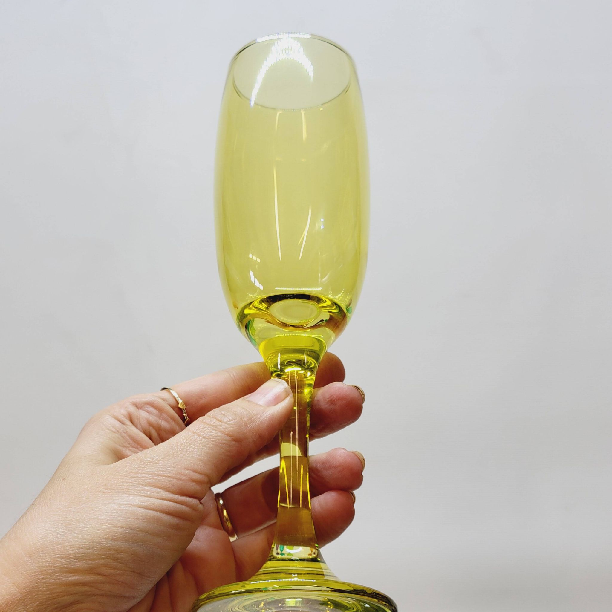 6 multicolored glass champagne flutes red orange yellow green blue purple