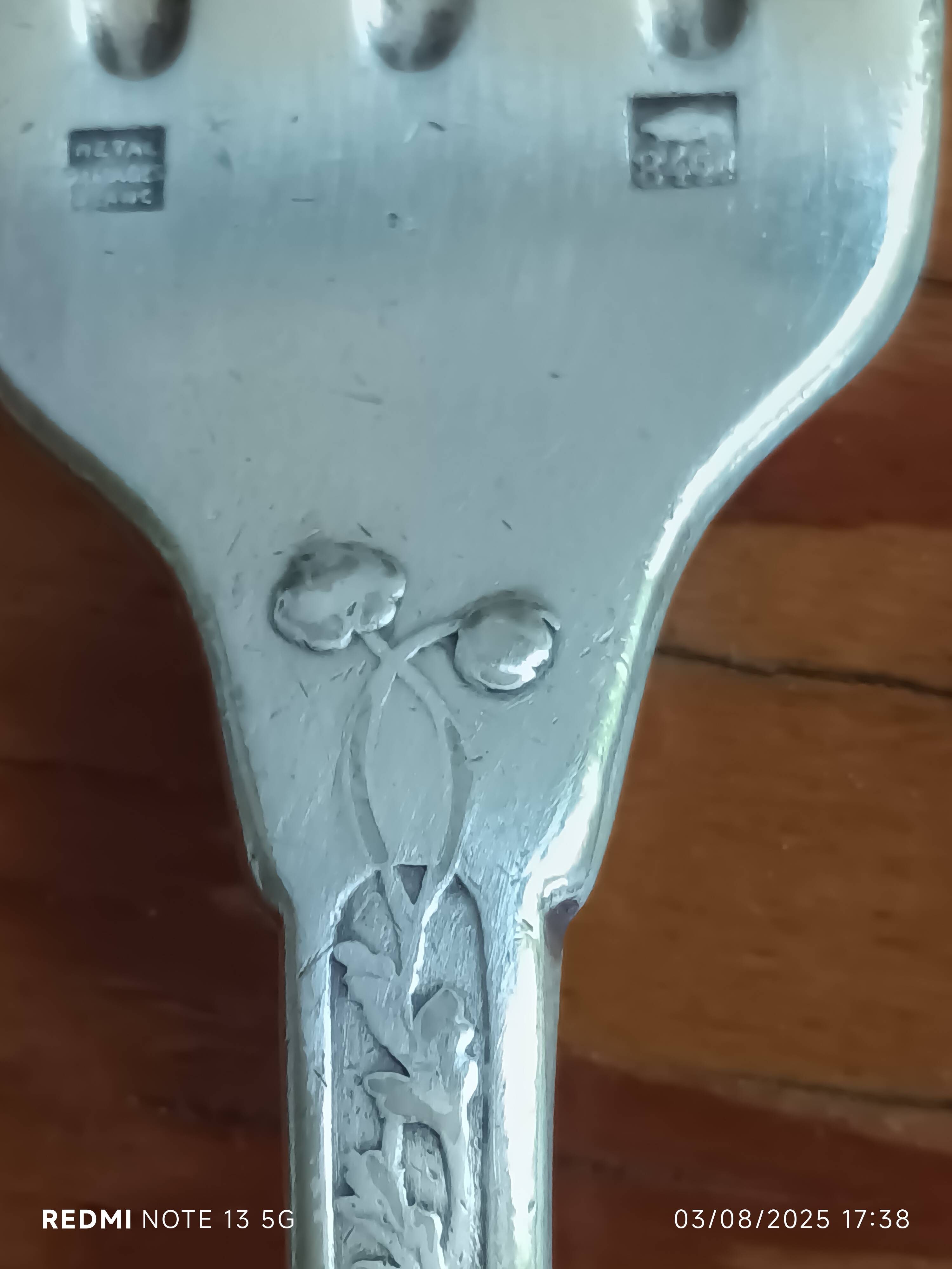 9 silver-plated Art Nouveau forks 1900-1920 with daisy decoration