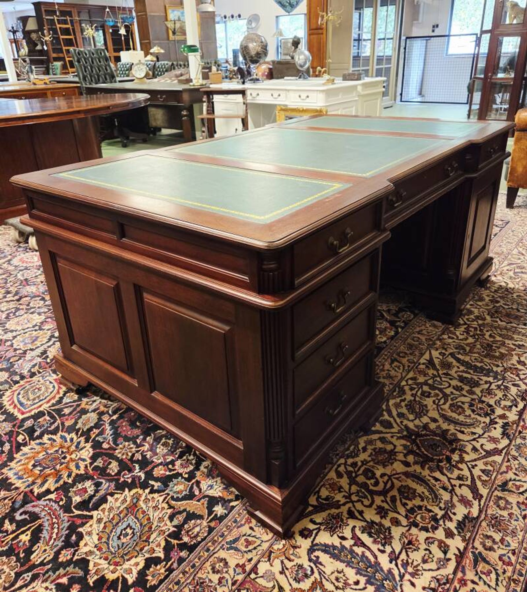 Bureau anglais antique Partnerdesk