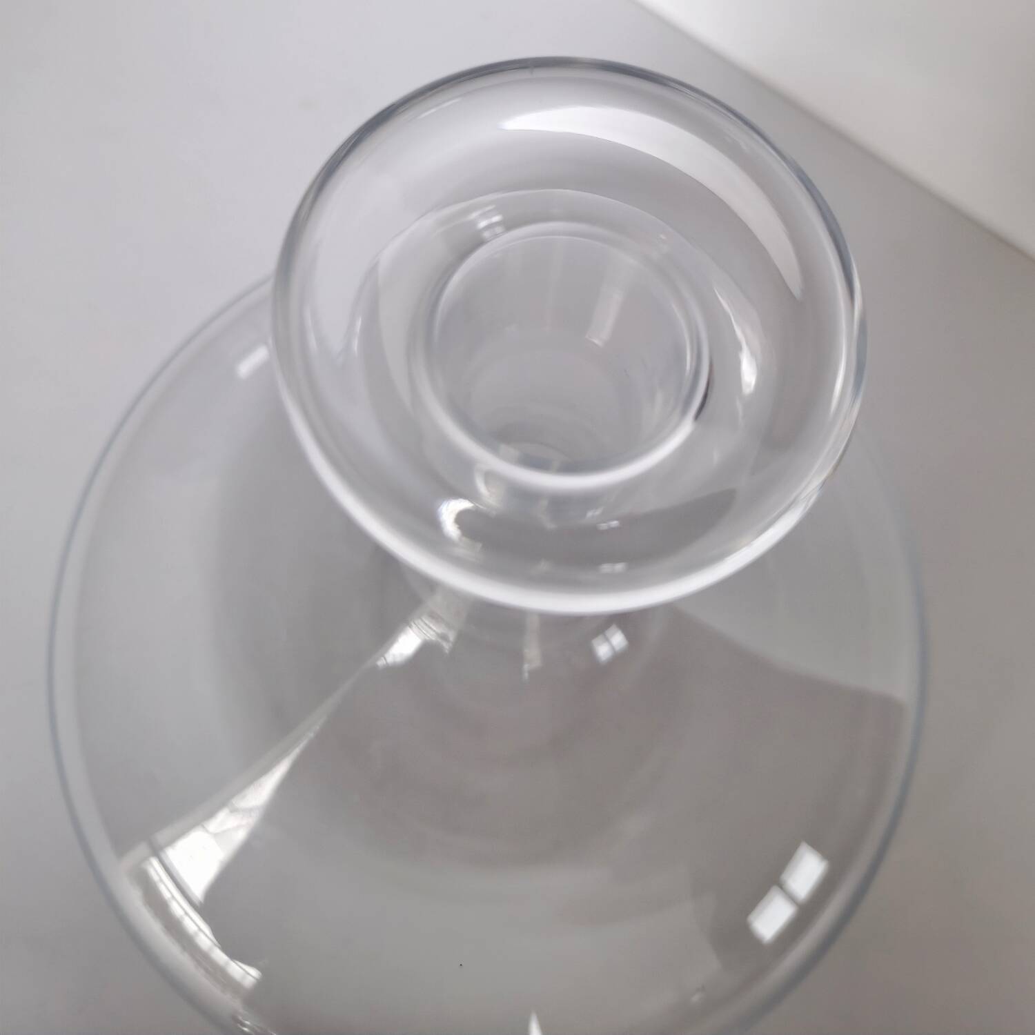 Baccarat crystal carafe Œnology