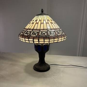 Tiffany-style Art Deco lamp