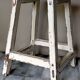 Tabouret d'atelier patiné ancien