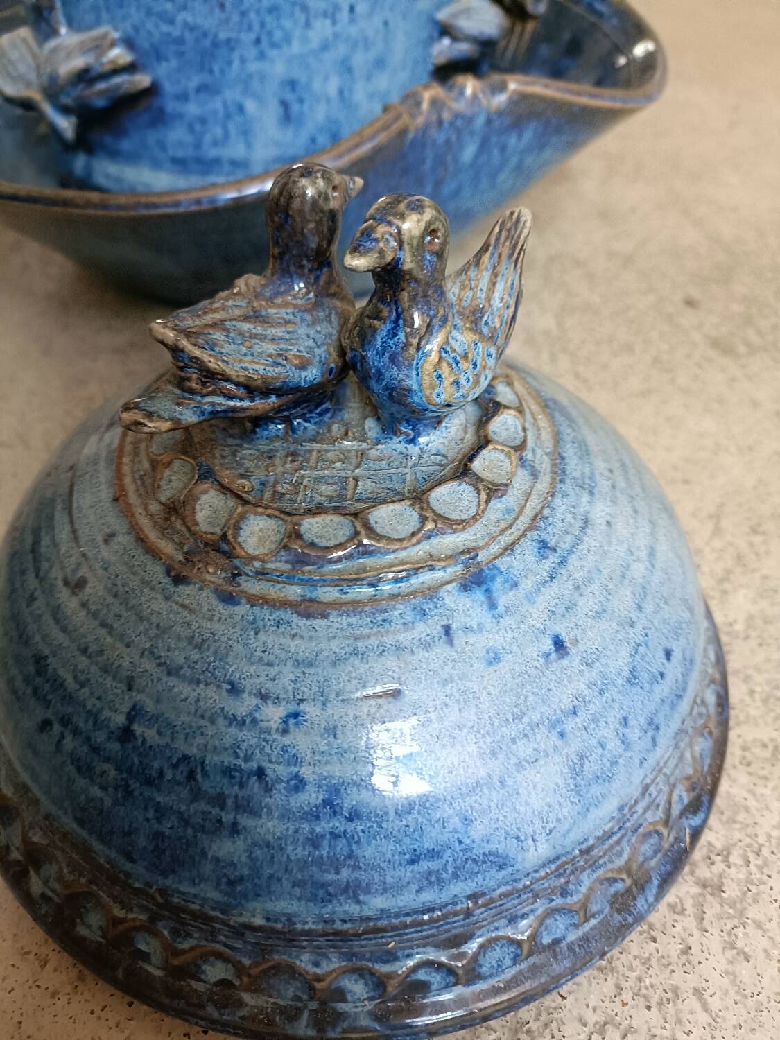 Admirable sculpture in blue sandstone