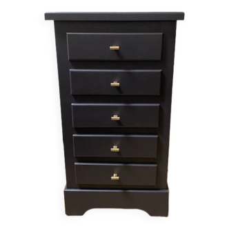 Chiffonier