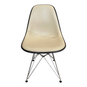 chaise en fibre de verre - blanc