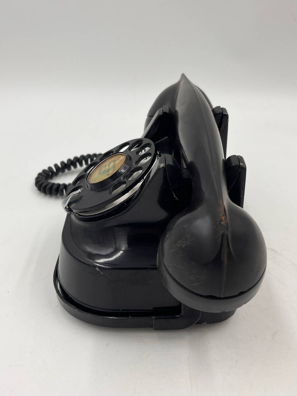 Bakelite phone