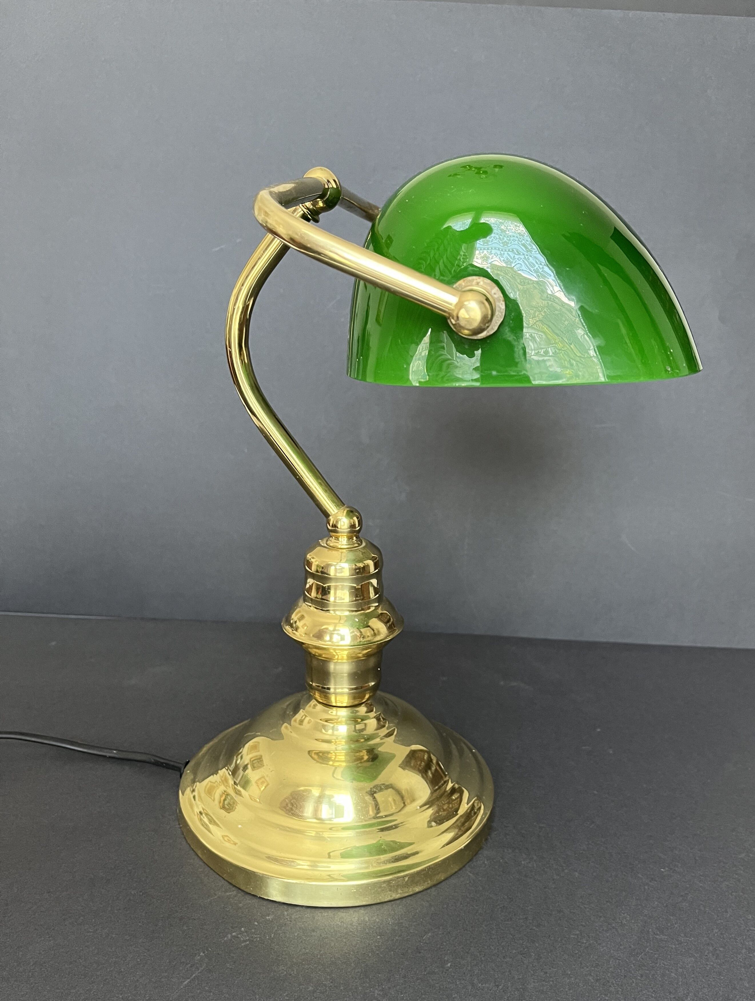 Banker's lamp