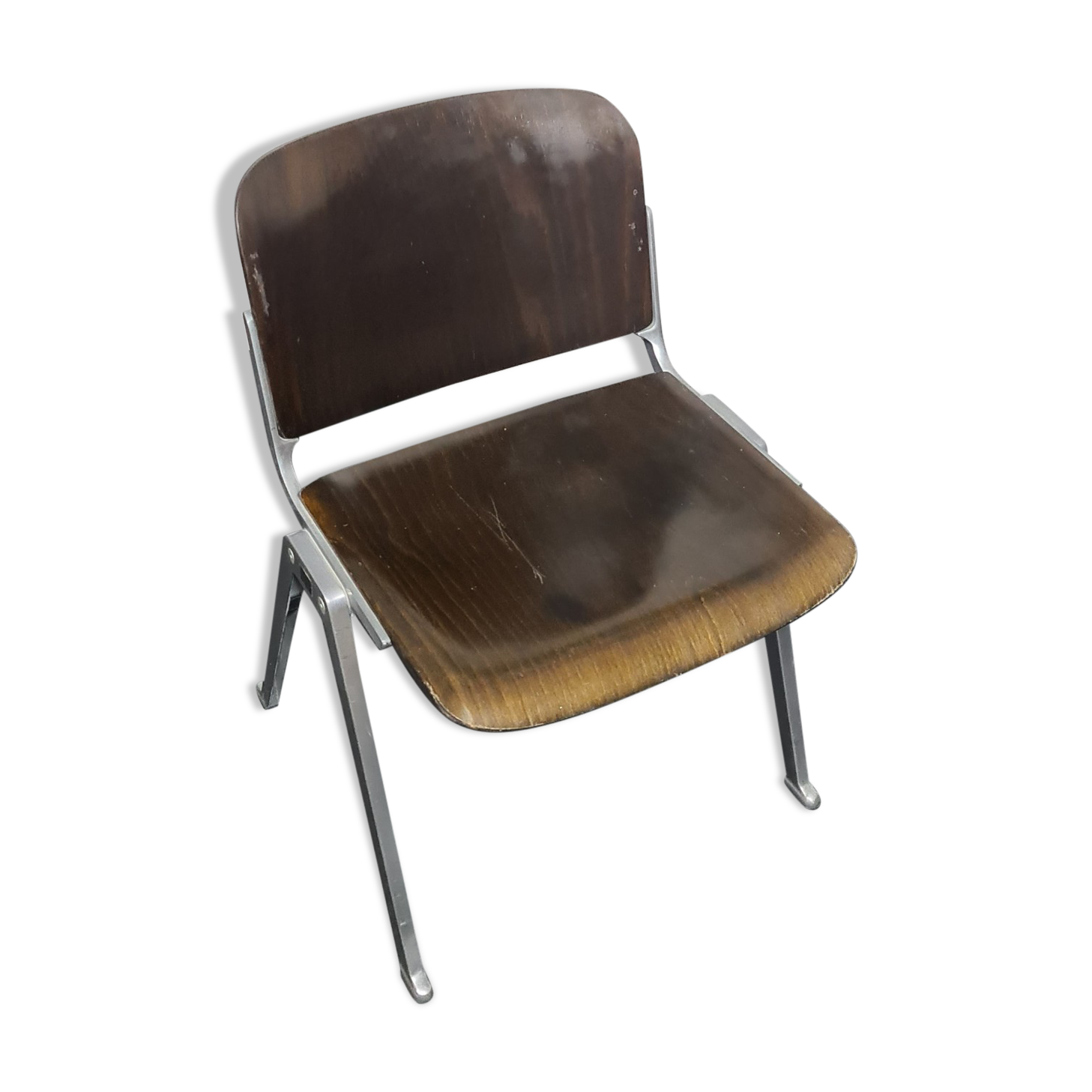 Vintage stacking chair