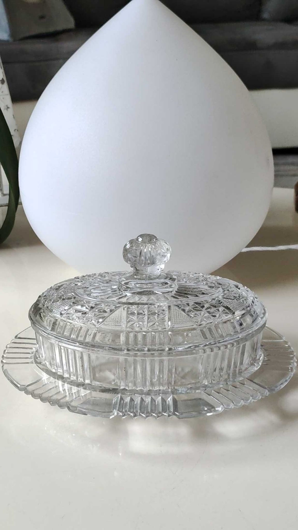 Old Art Deco butter dish, molded glass, Portieux style Star motifs, braces, diamonds