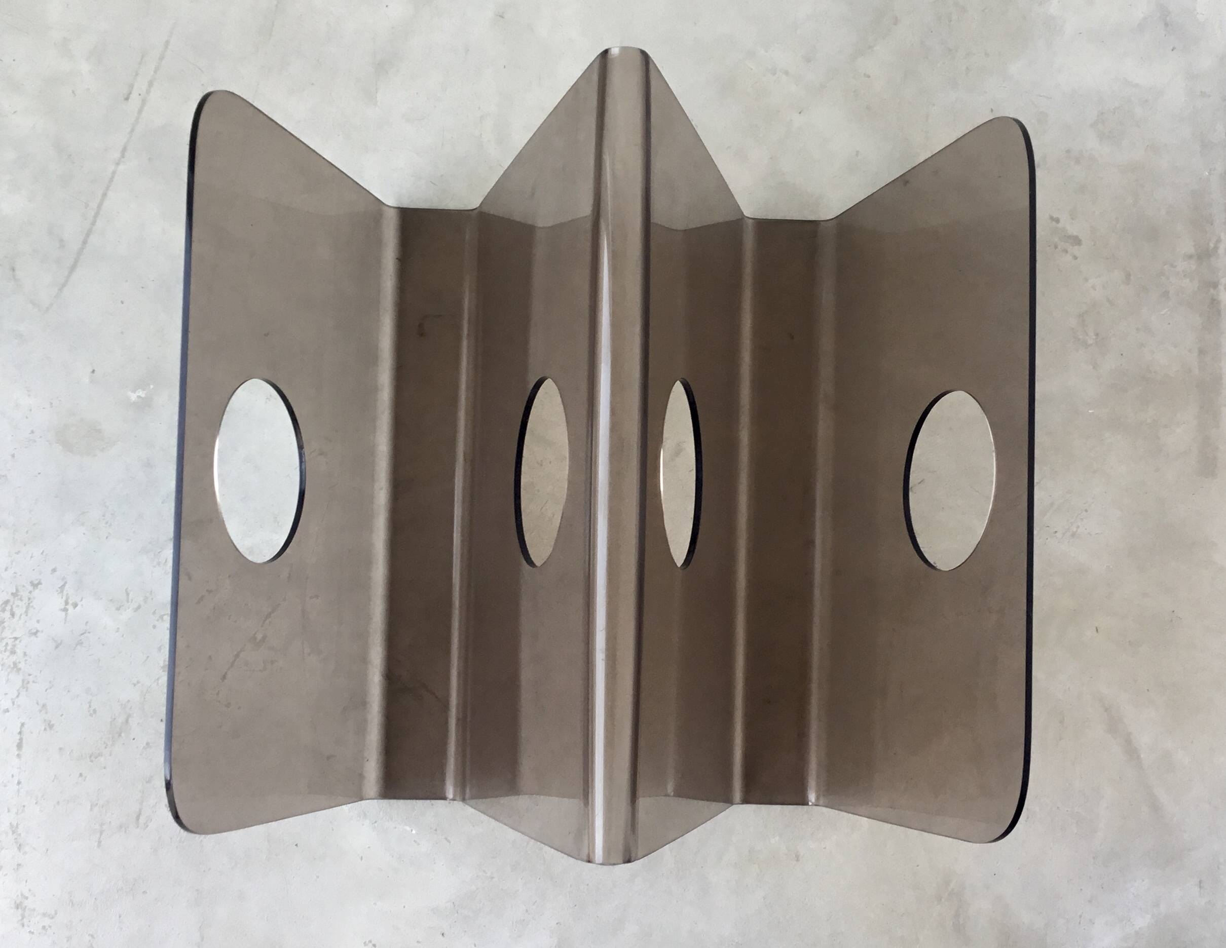 Acrylic magazine rack in the shape of a W - 1970s design.