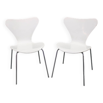 Pair of Series 7 chairs by Fritz Hansen, Denmark, 1970s