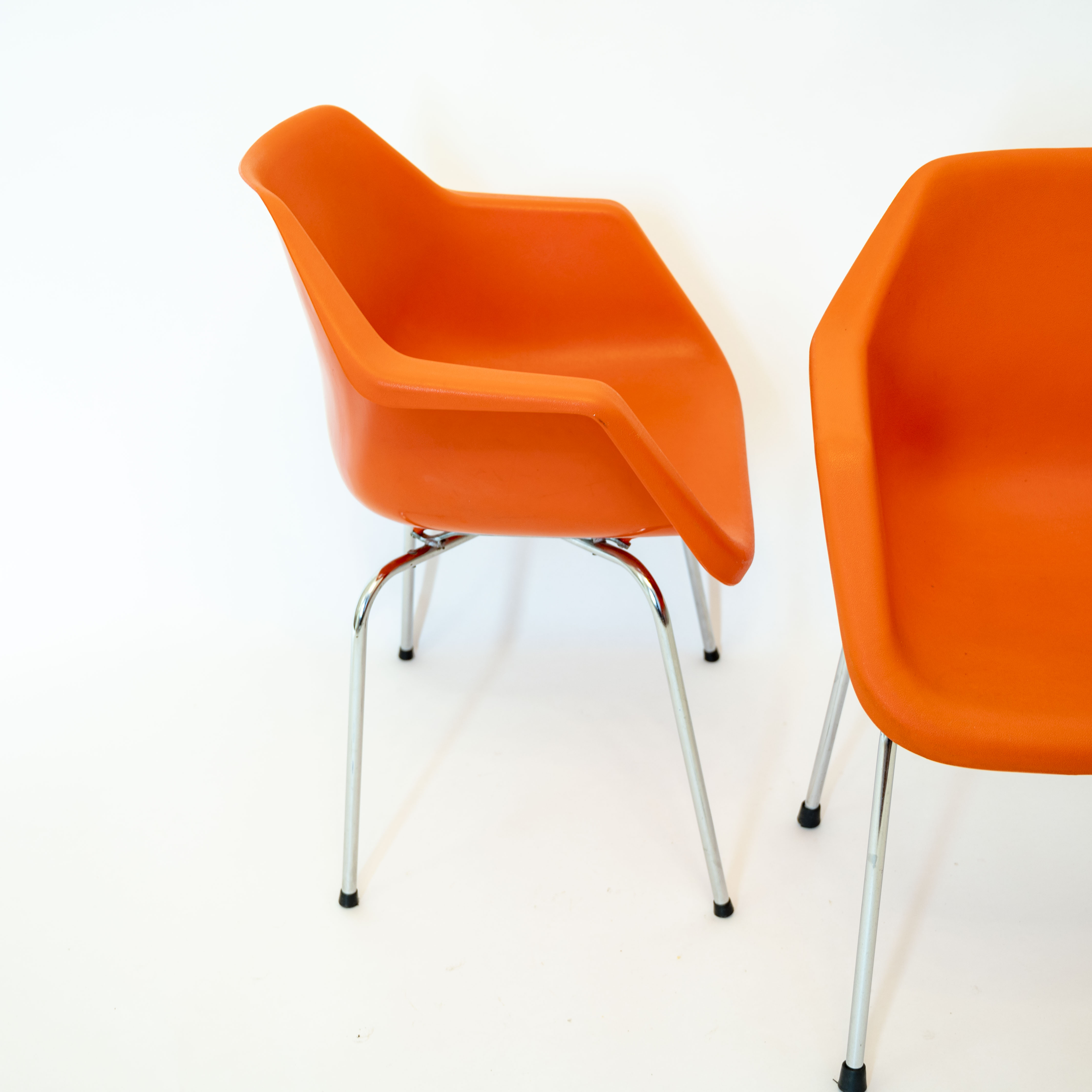 Set of 4 armchairs by Robin Day, for Hille, England, 1967