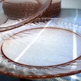 Pink glass dessert plates from the 70s, Arcoroc "Rosaline" +1 offered
