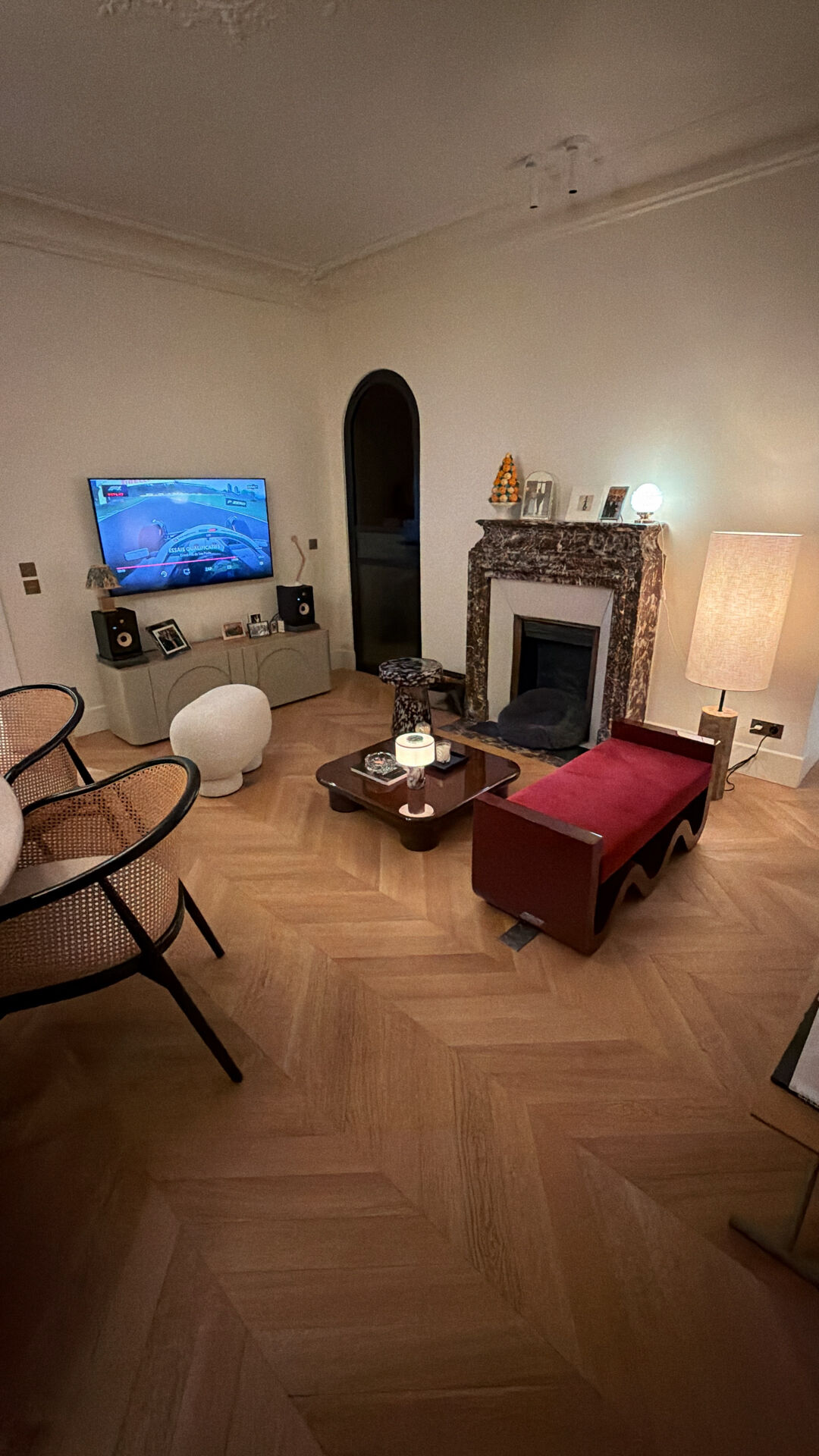Chocolate varnished coffee table Pastill