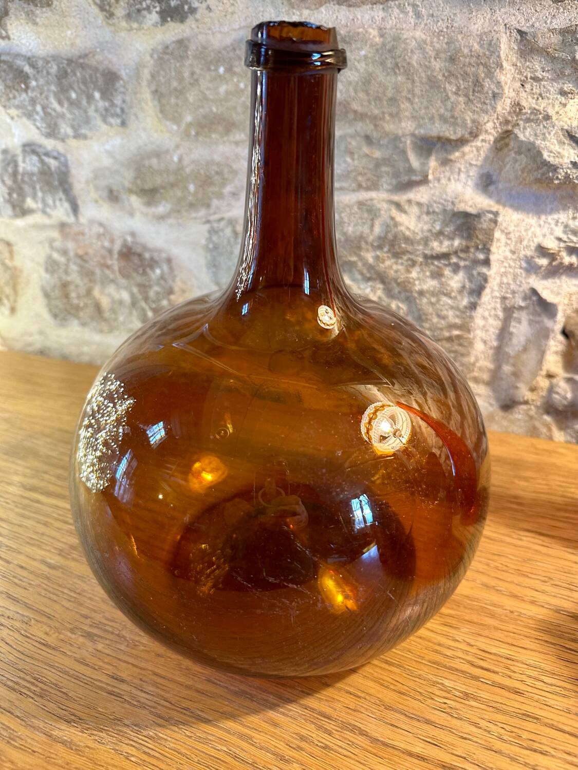 Amber Demijohn onions
