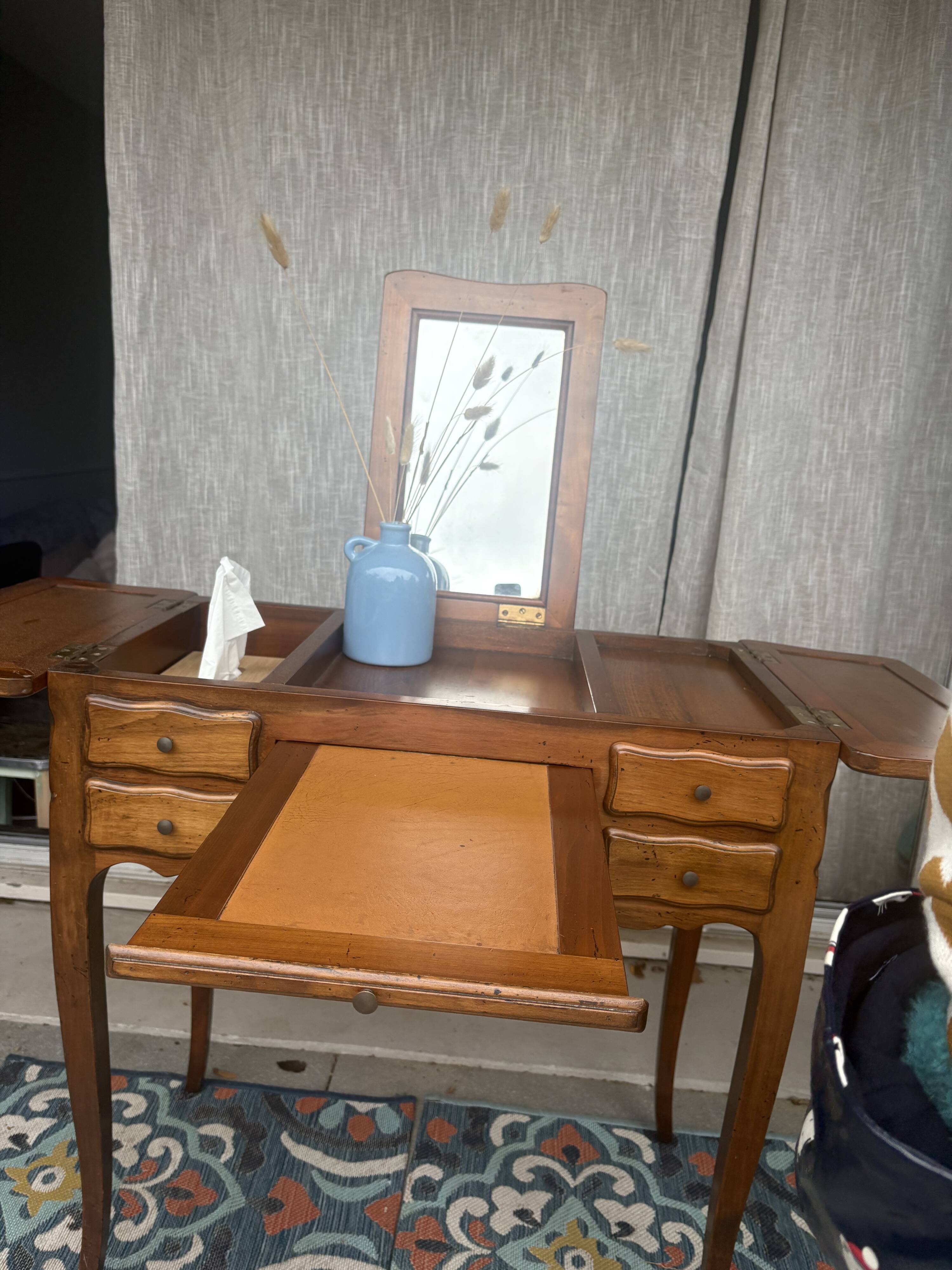 Beautiful dressing table and desk