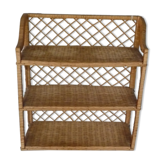 Wicker shelf