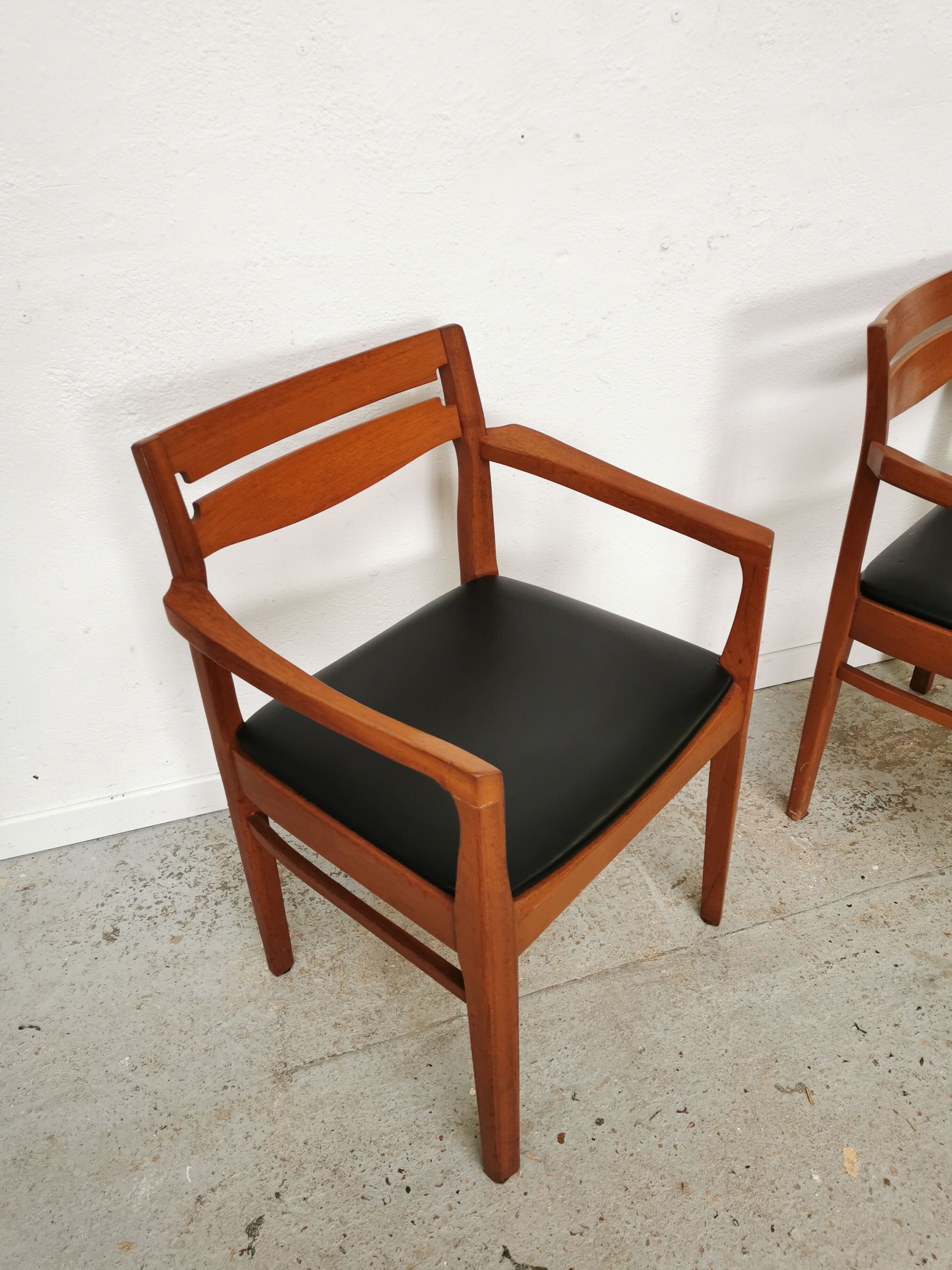 Set de 4 chaises scandinaves vintage teck