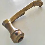 Door handle in square bronze