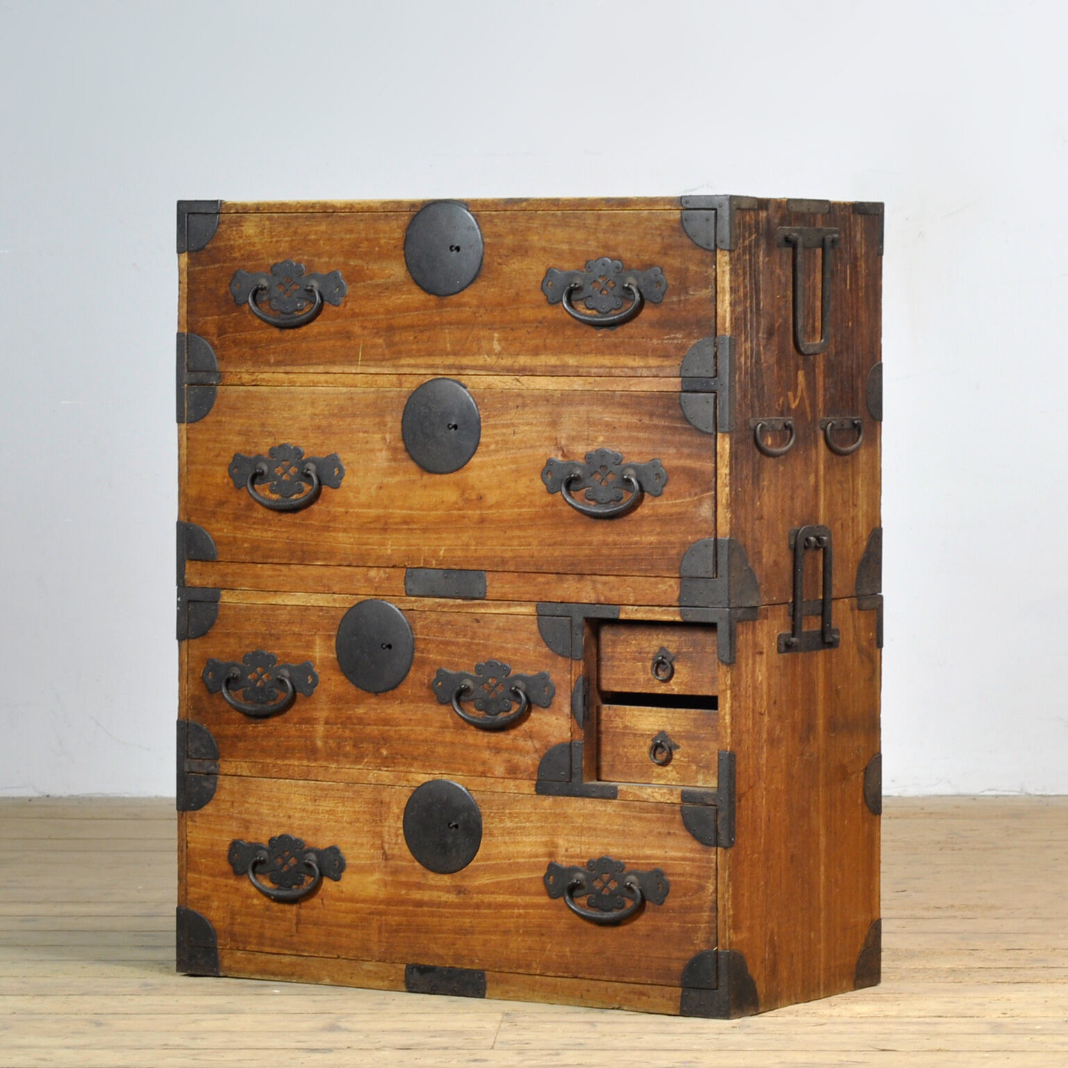 Japanese Tansu chest of drawers, circa 1870