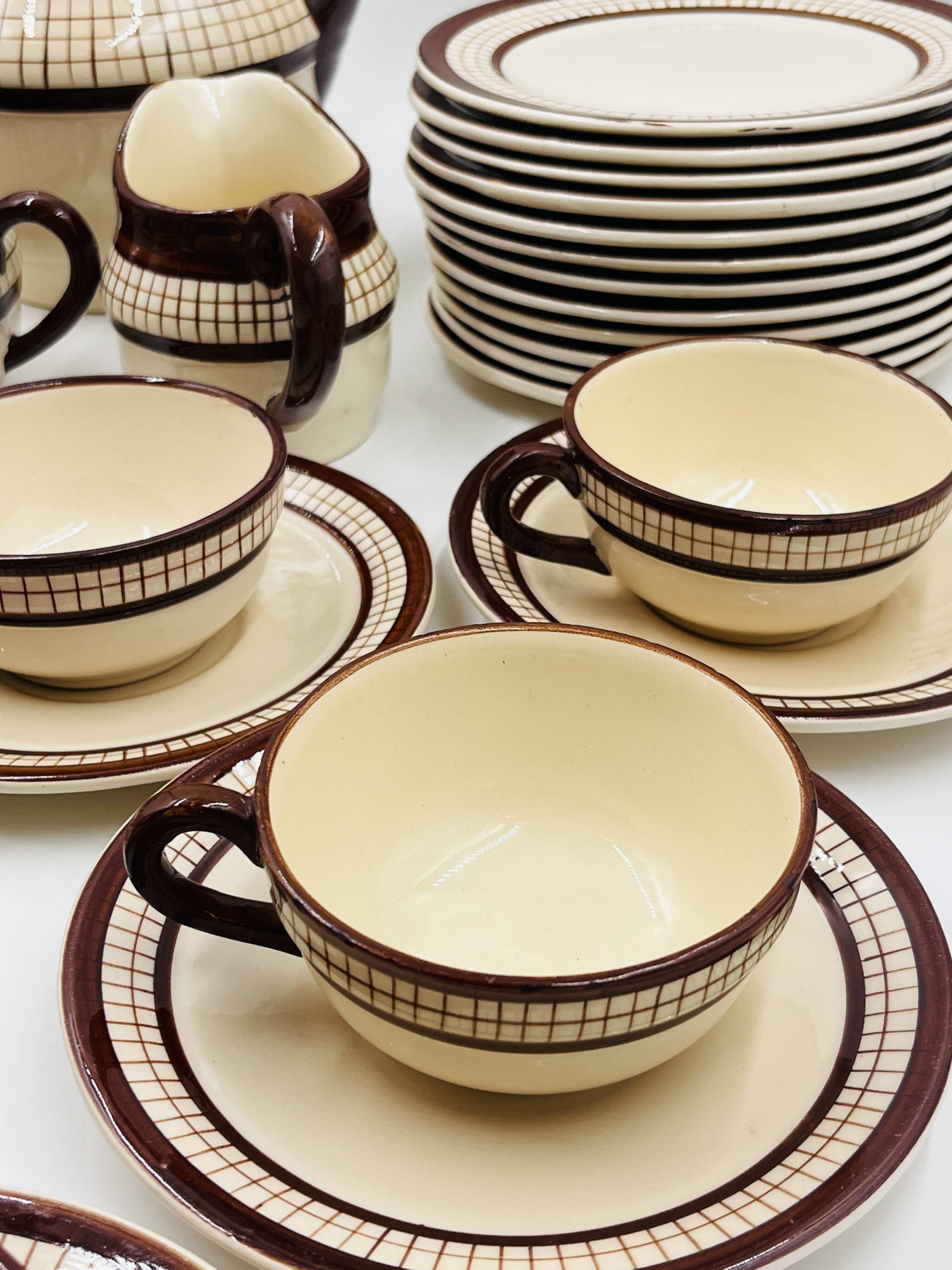 Vintage breakfast service