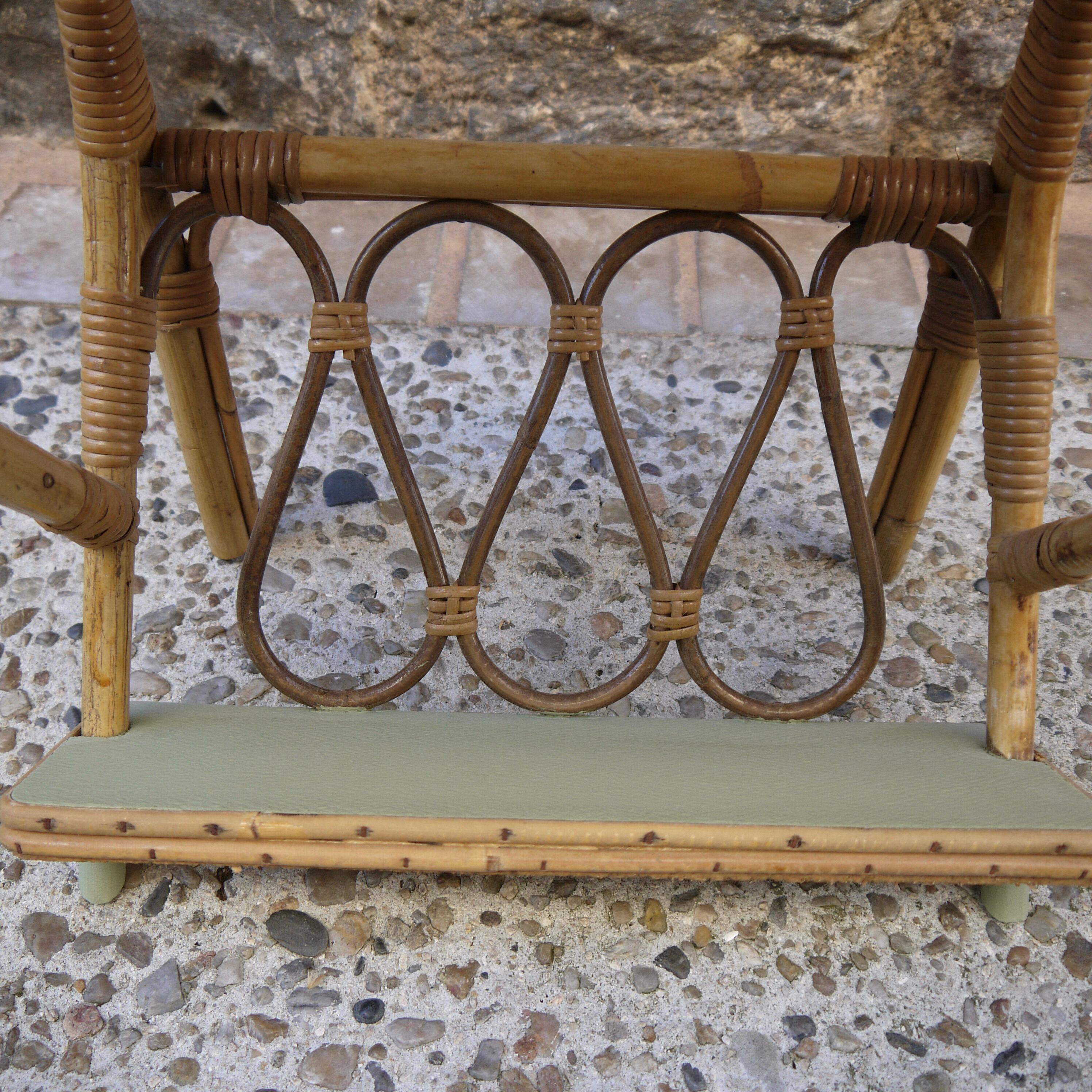 Rattan magazine holder