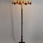 Bronze floor lamp with Tiffany-style stained glass shade – 20th century