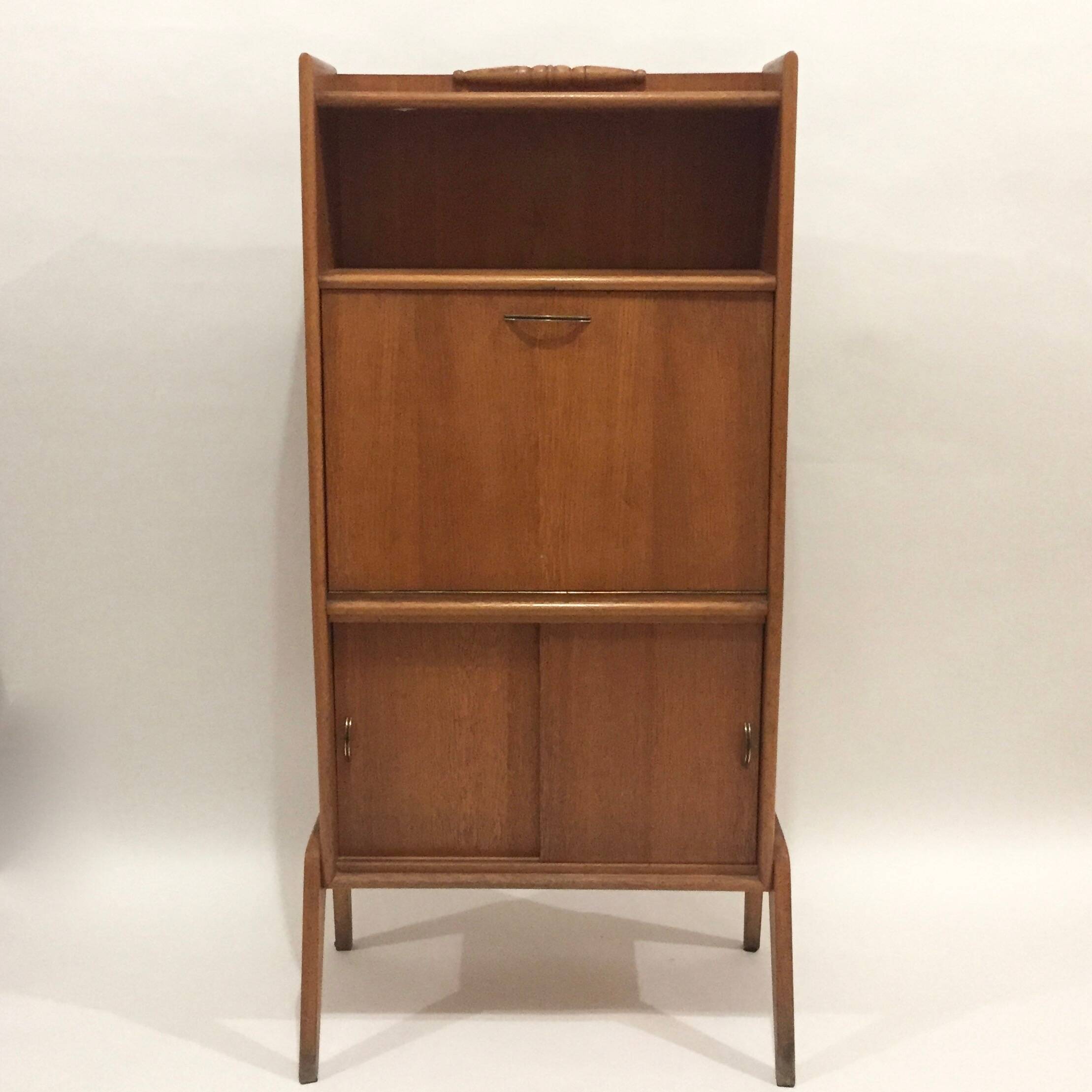 Secretary 60s compass feet