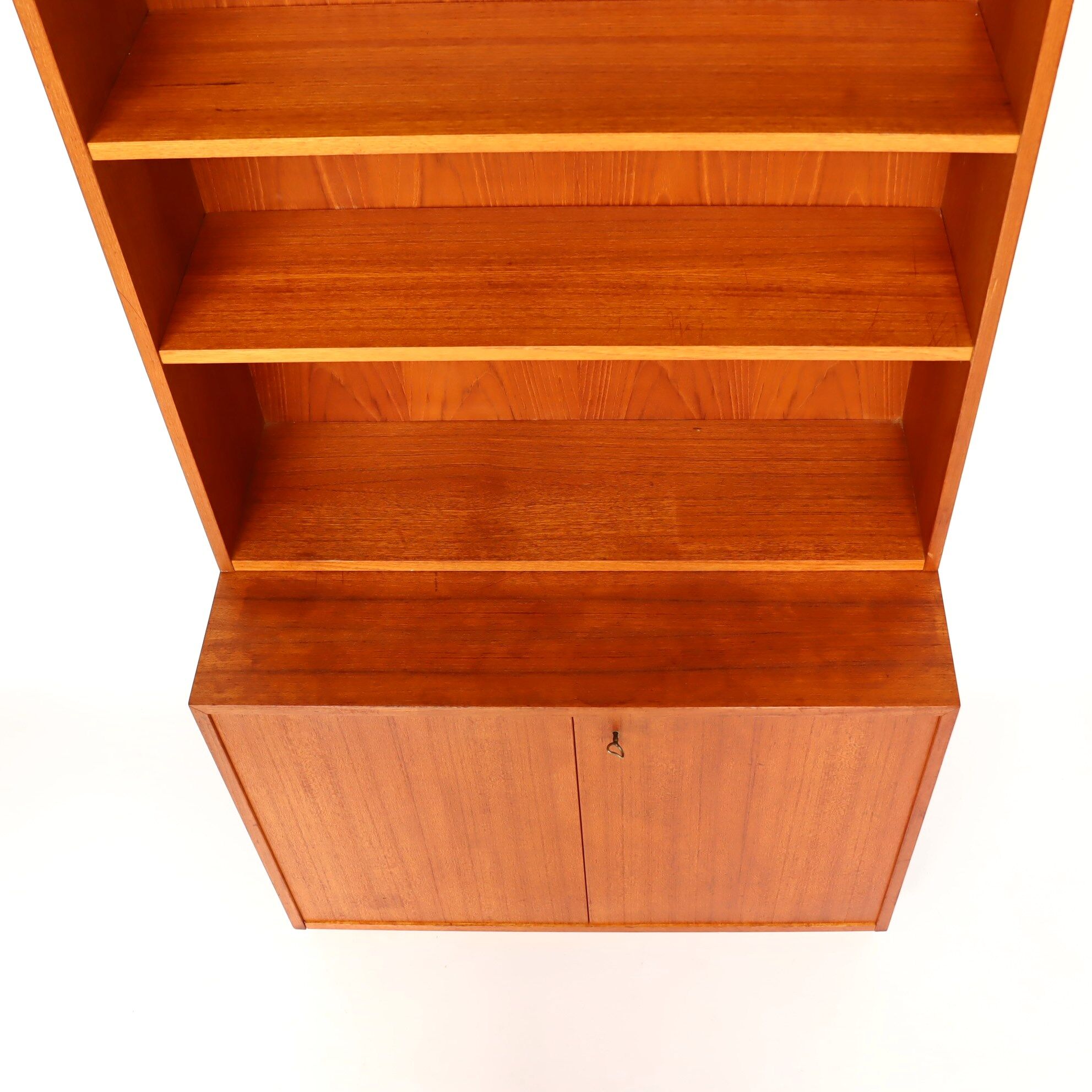 Bibliothèque scandinave en teck