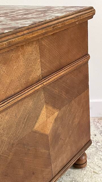Table de chevet ancienne en bois et marbre