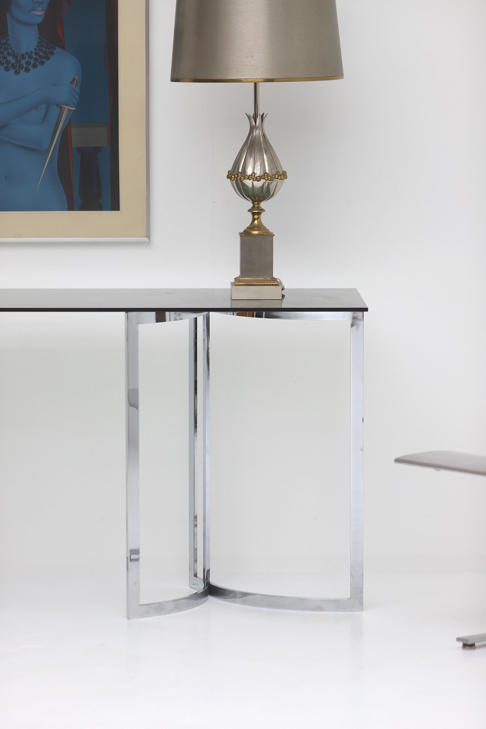 Decorative 70s console