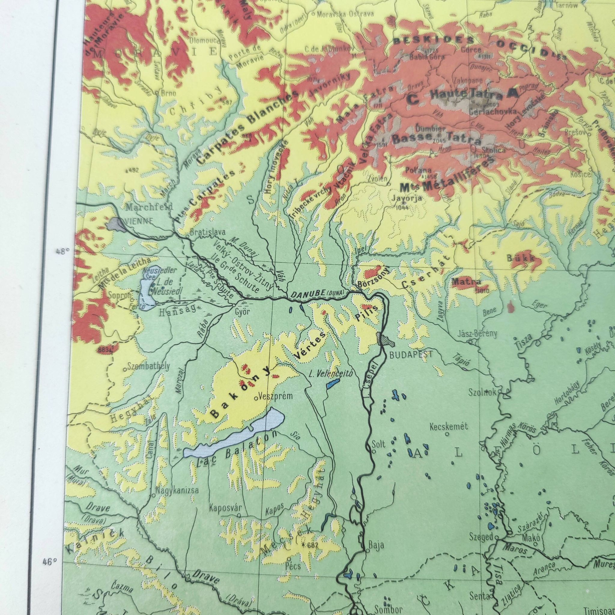 Carte ancienne  Danube Bucarest Roumanie 43x43cm de 1950