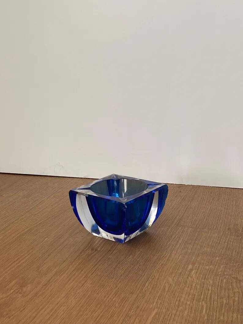 Vintage Sommerso glass ashtray in Murano style, square blue shape.