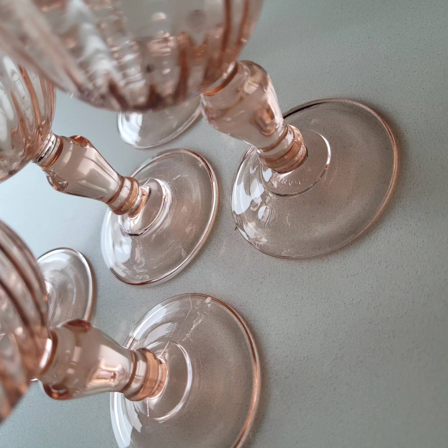 5 verres à pied Rosaline