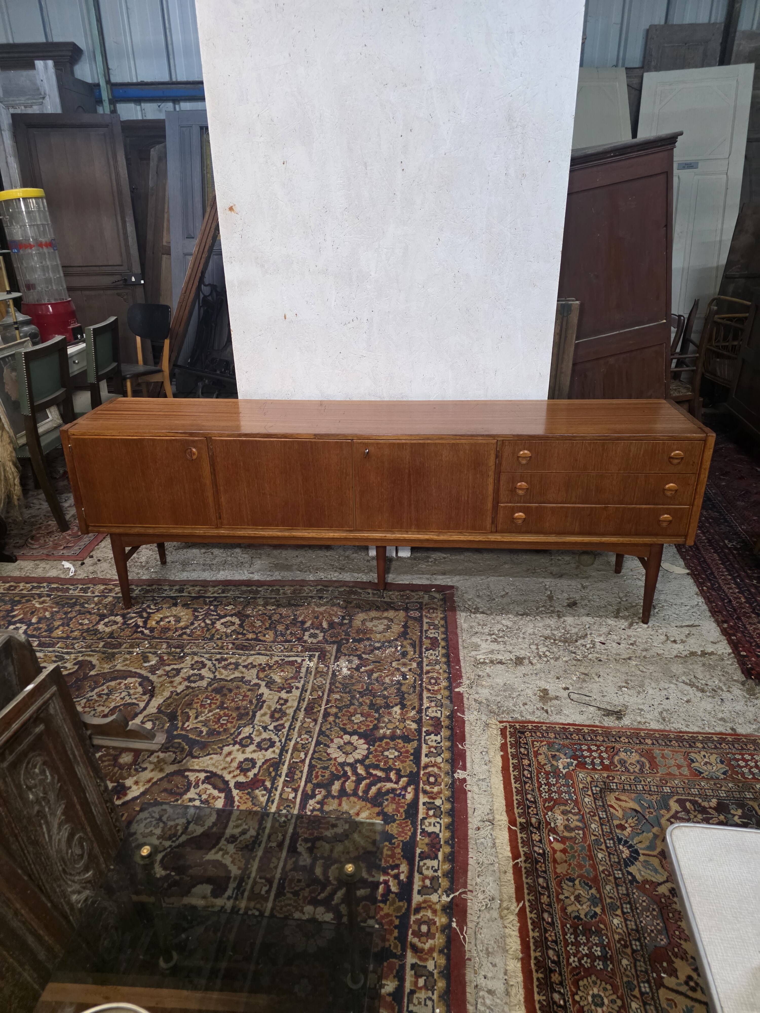 Scandinavian teak enfilade from the 1960s / 222cm in length.
